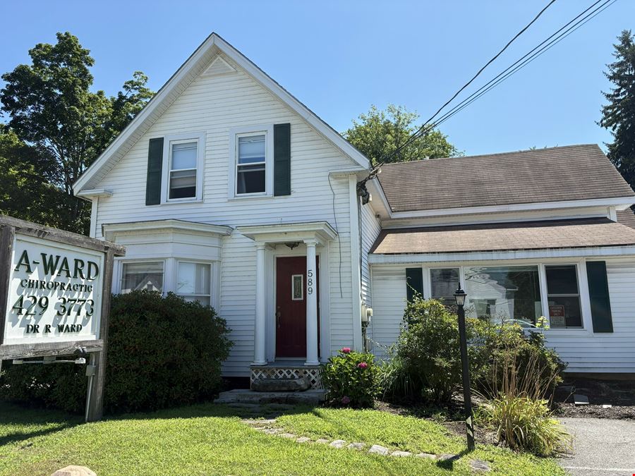 589 Daniel Webster Hwy