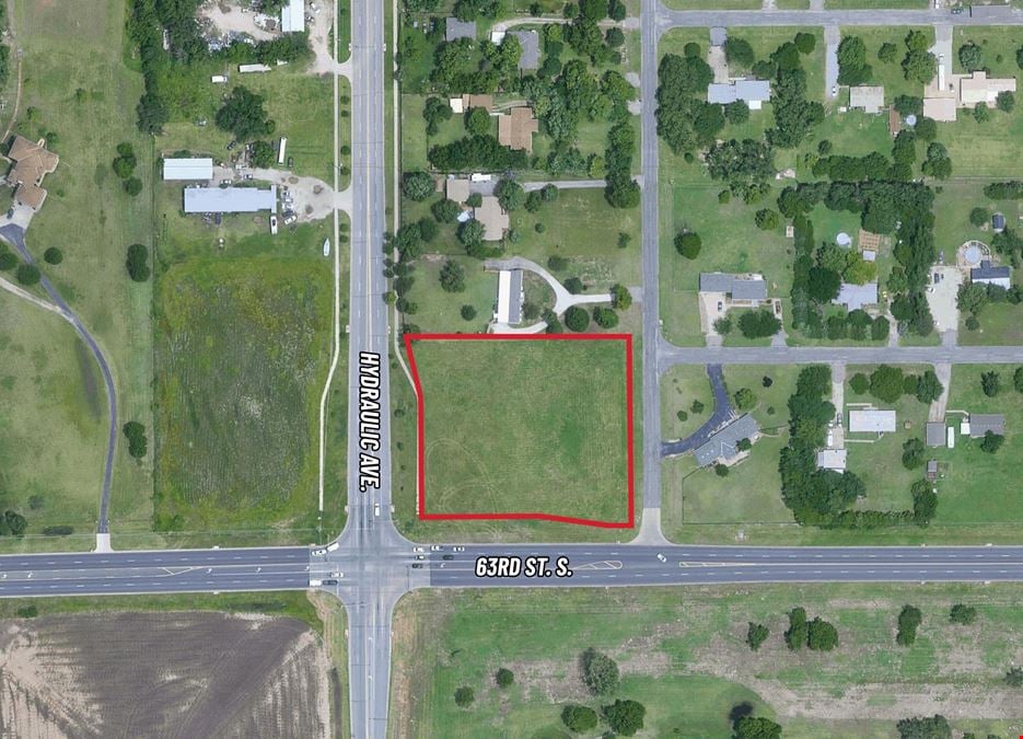 COMMERCIAL LAND