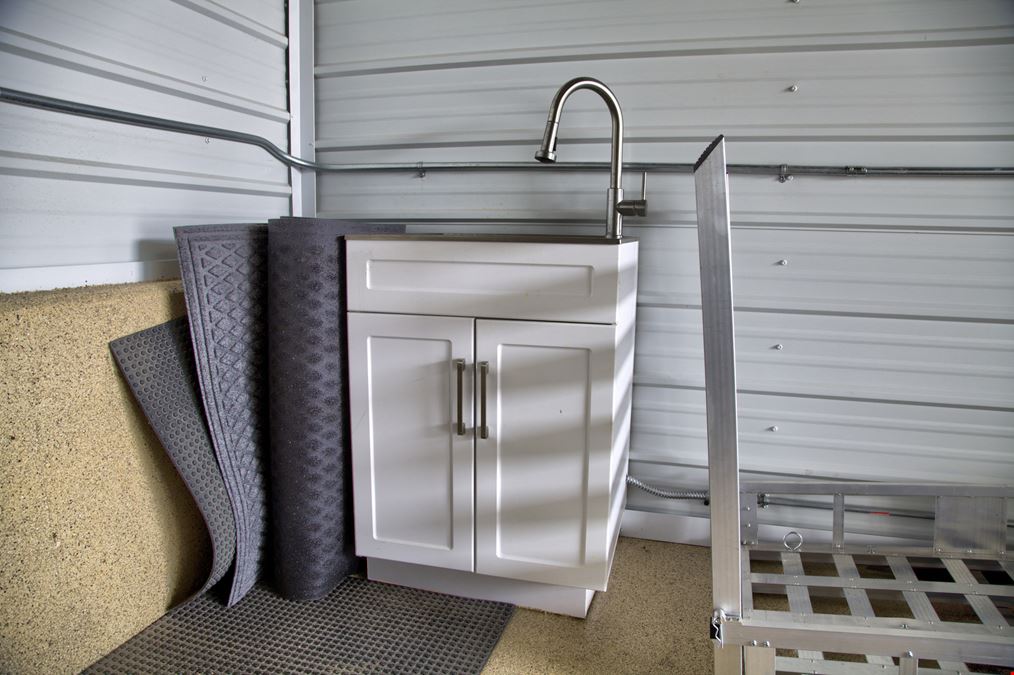 Off Site Garages - Lakewood