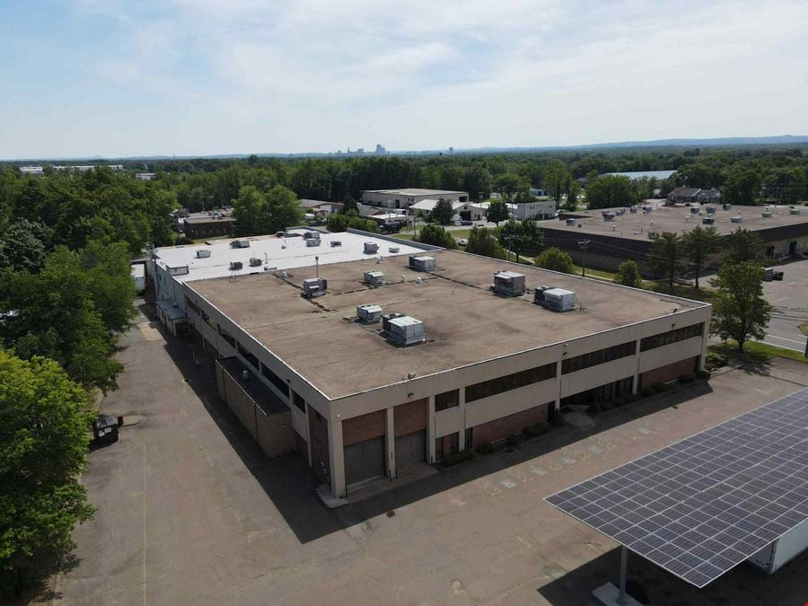 30,000 SF Industrial Space