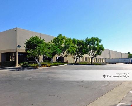 Preview of Industrial space for Rent at 823-829 W. 8th St.