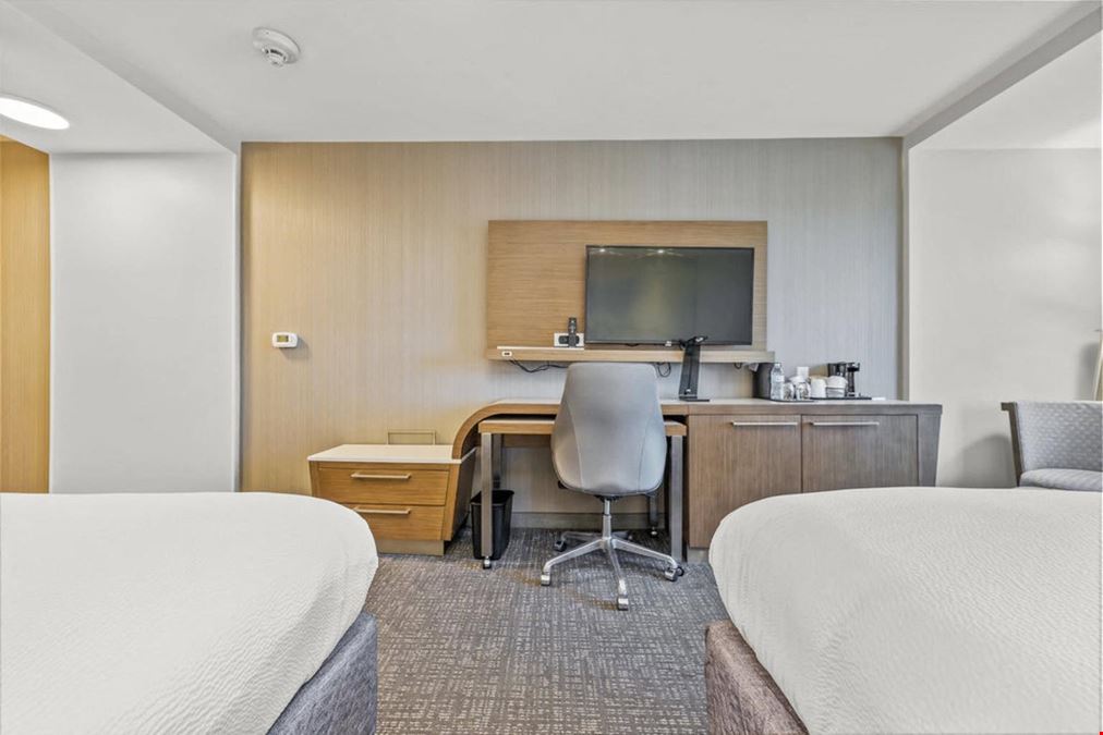 Marriott Courtyard & Fairfield Inn