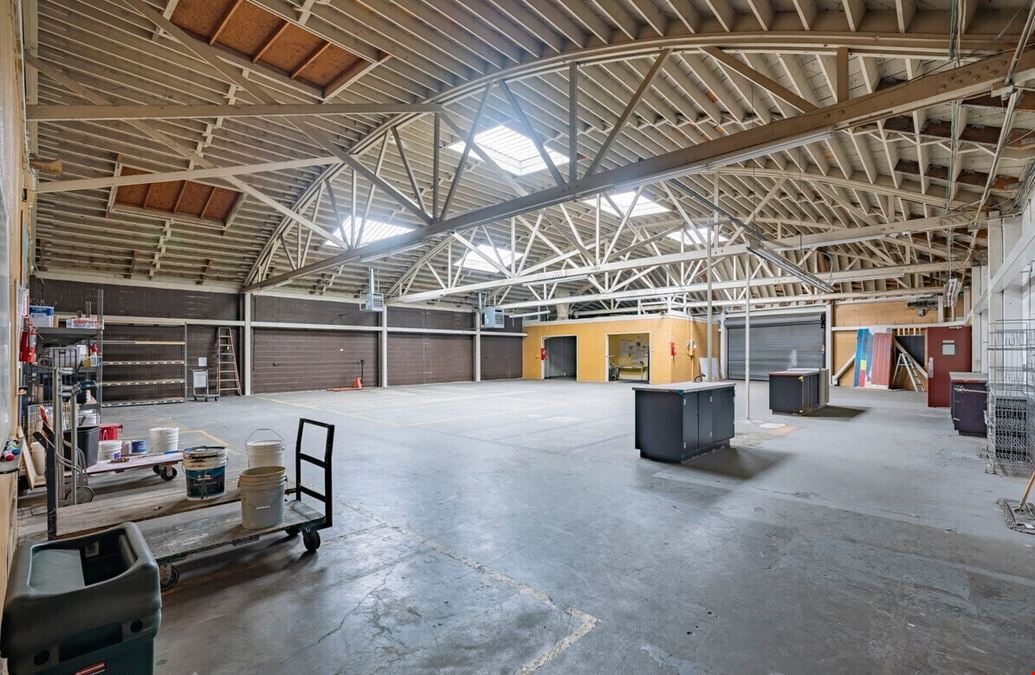 4917 International Blvd