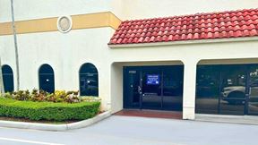 Versatile Flex Space in Prime Sunrise Location