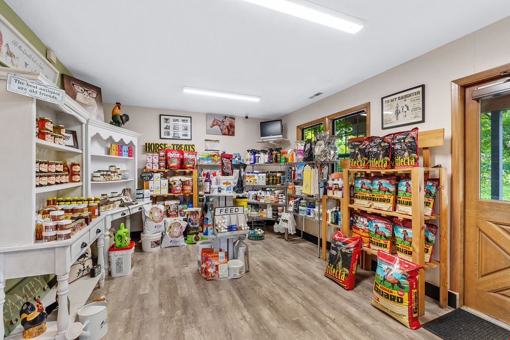 Rare Owner/User Opportunity in Country Neighborhood