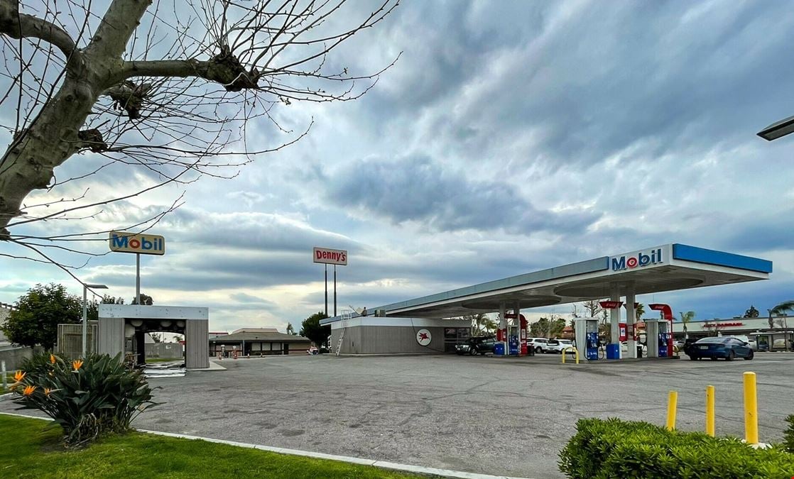 Mobil Gas Station, C-Store & Car Wash with Land