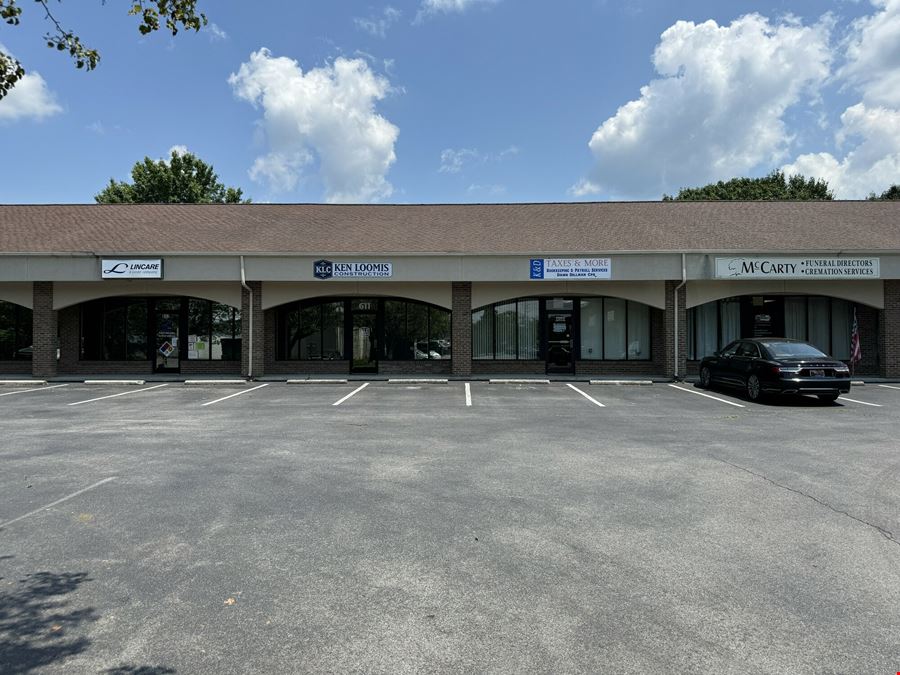 630 Dolly Parton Pkwy, Retail/Office