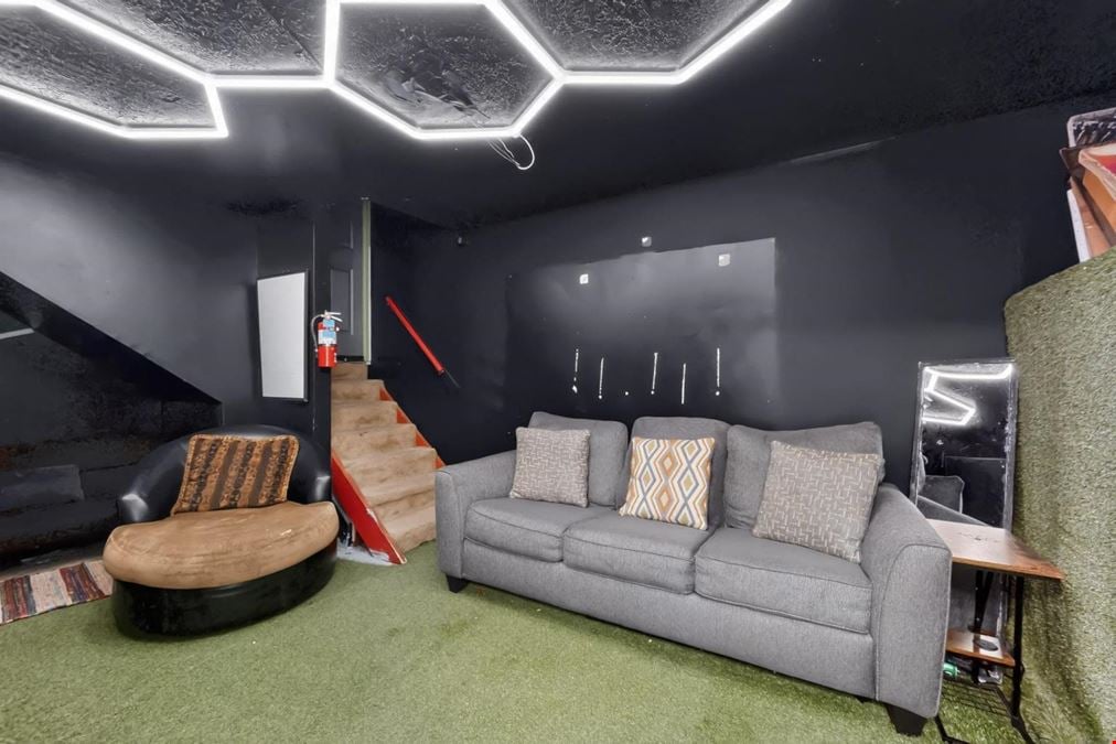 RARE NOB HILL RETAIL AND EVENT SPACE OWNER FINANCING