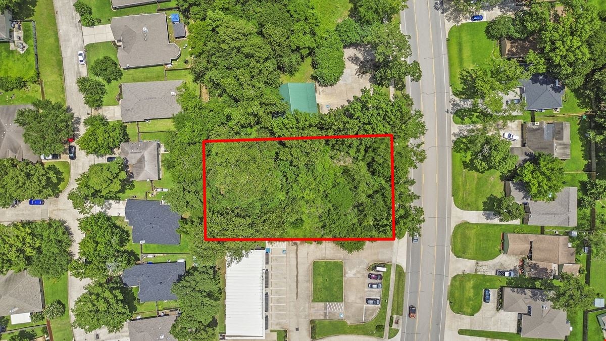 Lot 18 – Commercial Development Opportunity in Walden | High-Growth Montgomery, TX