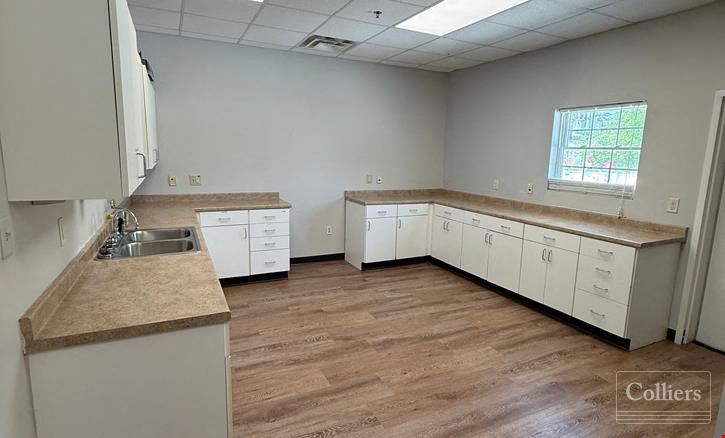 ±4,000-SF Second-Story Office Space Available for Lease | Columbia, SC