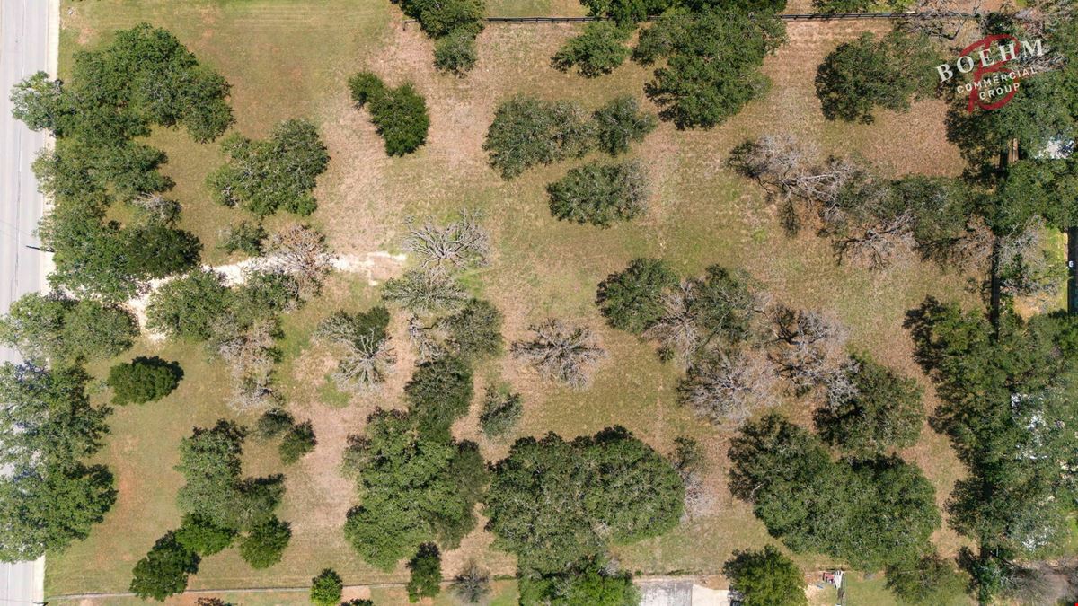 2.99+/- Acre Commercial Land For Sale in Boerne Texas