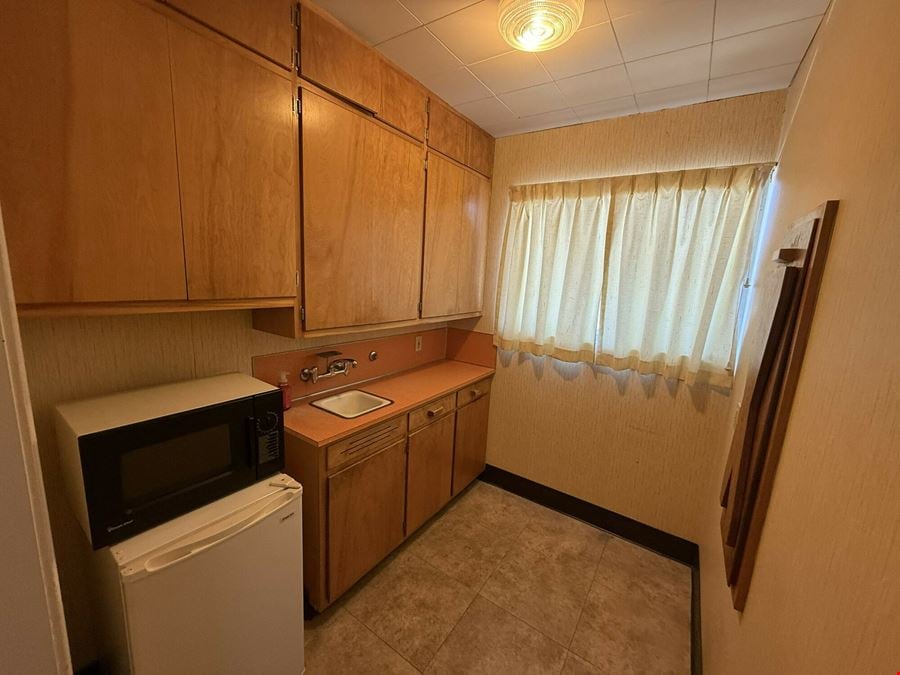 2911 Medical Arts Street #5
