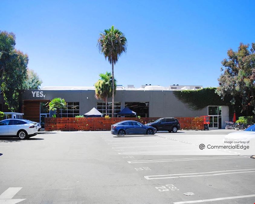 13335 Maxella Ave.