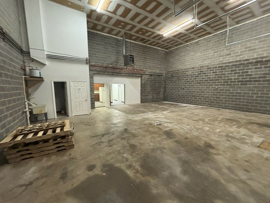 Office/Warehouse Flex Space