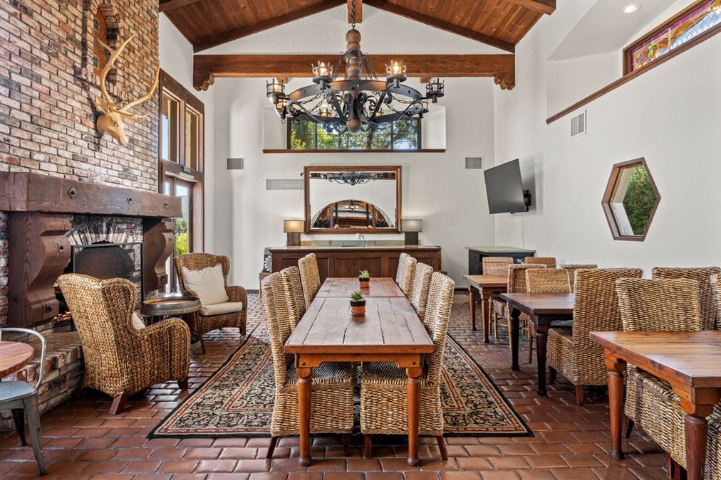 Wine Tasting Room, Restaurant, Retail, or Office