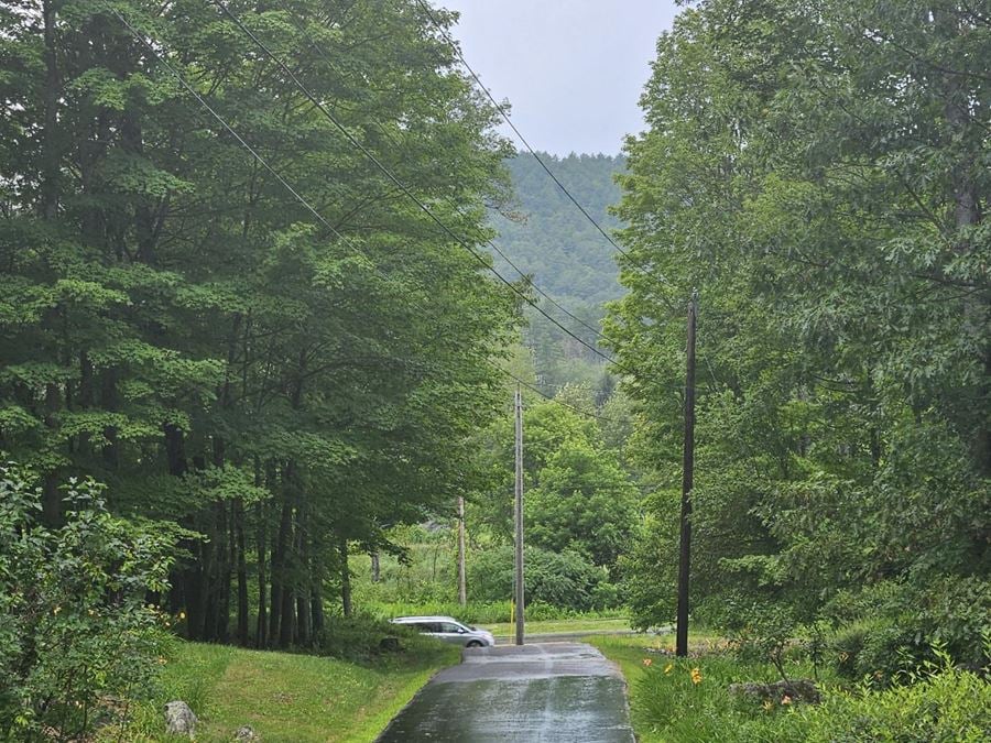3AC buildable site, 3 miles to Med center
