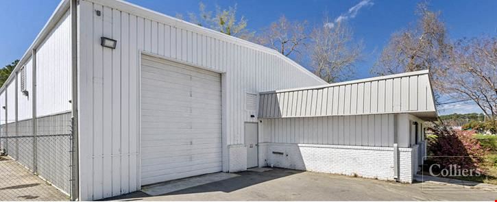 ±7,800-SF Industrial Building With Large Laydown Yard