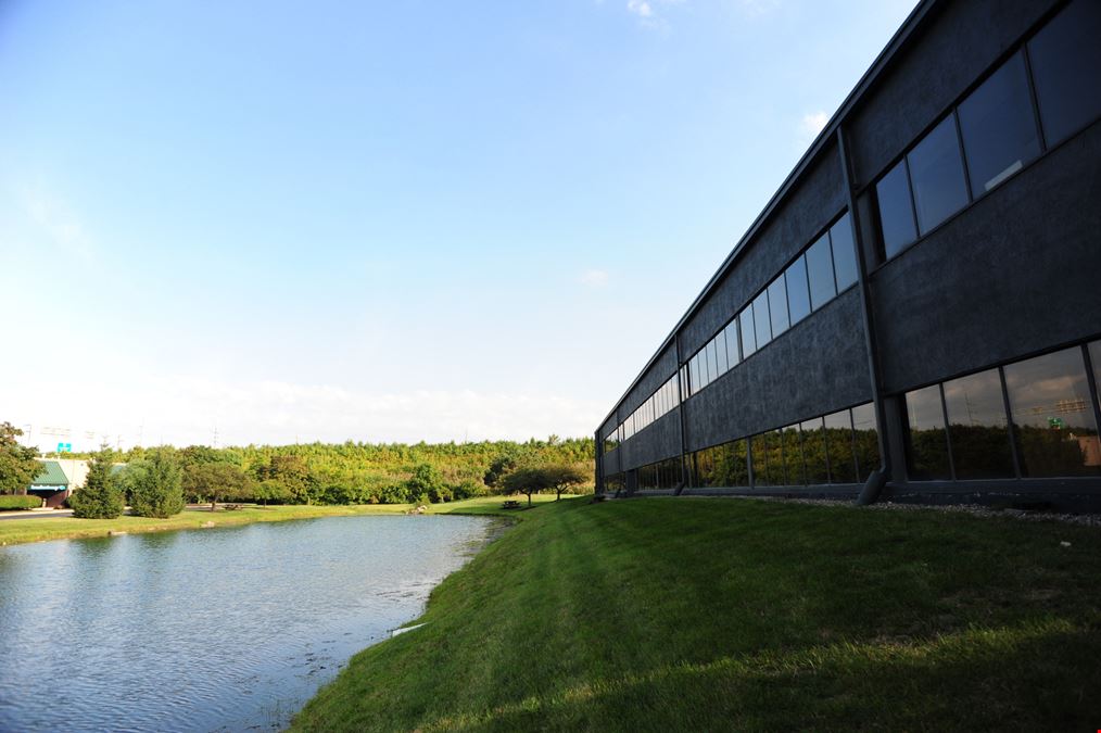 438 E Wilson Bridge Rd Worthington, OH 43085