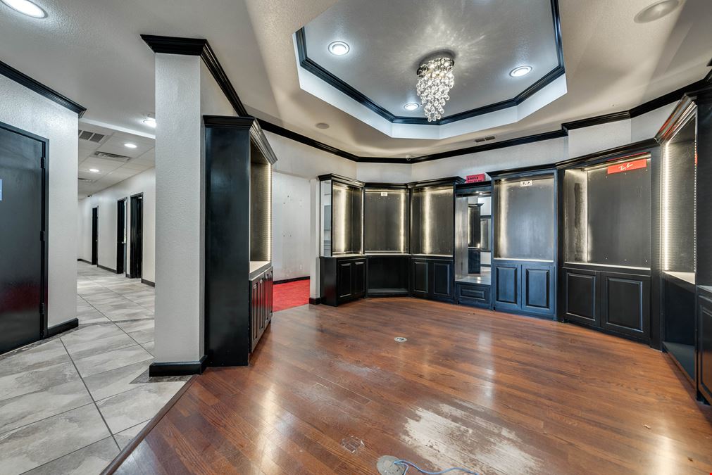 Turnkey Medical or Retail Space Opportunity