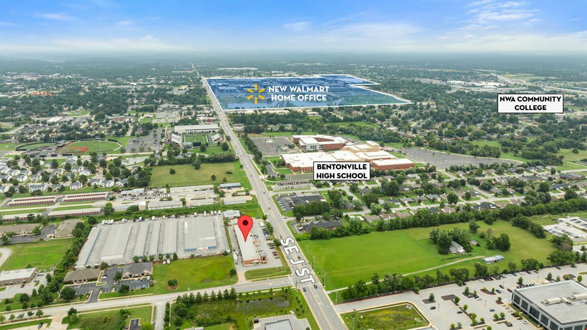2200 SE J St Suites 12 & 18 - Bentonville, AR 72712