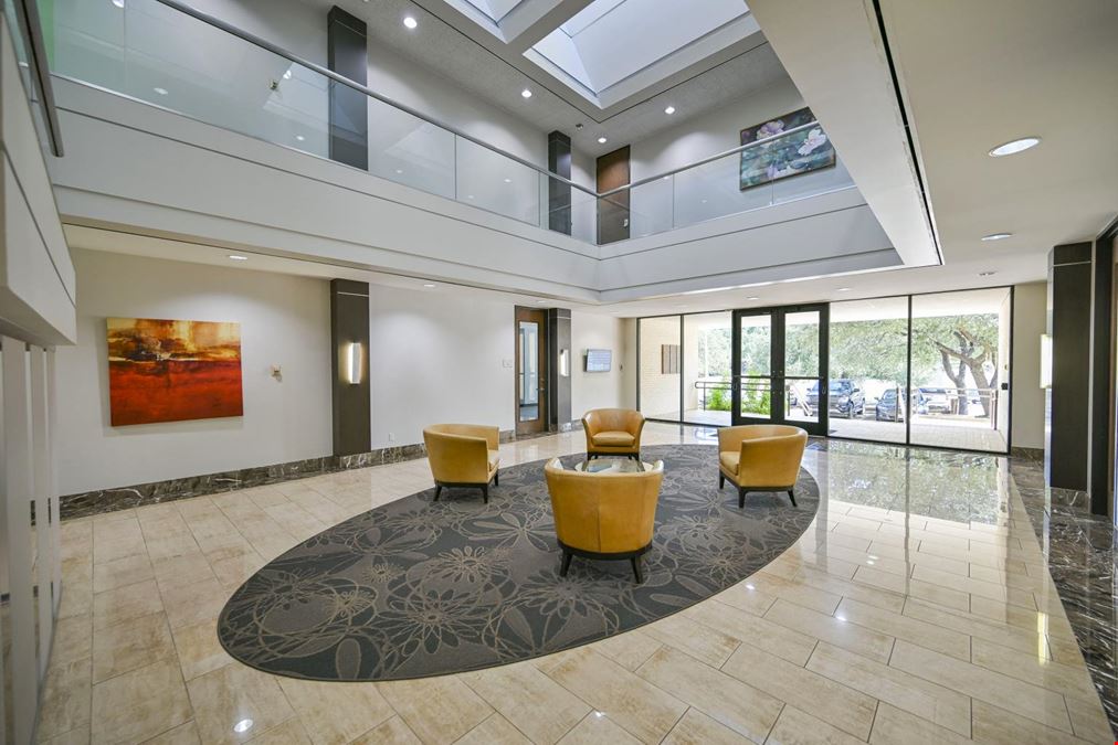 100 Decker Court | Hills at Decker Court