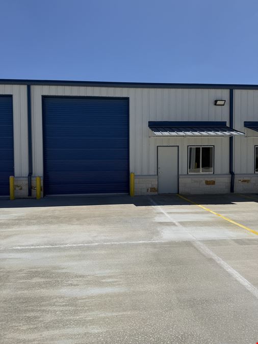 8081 Old Bastrop Rd - Sunstorm Business Complex