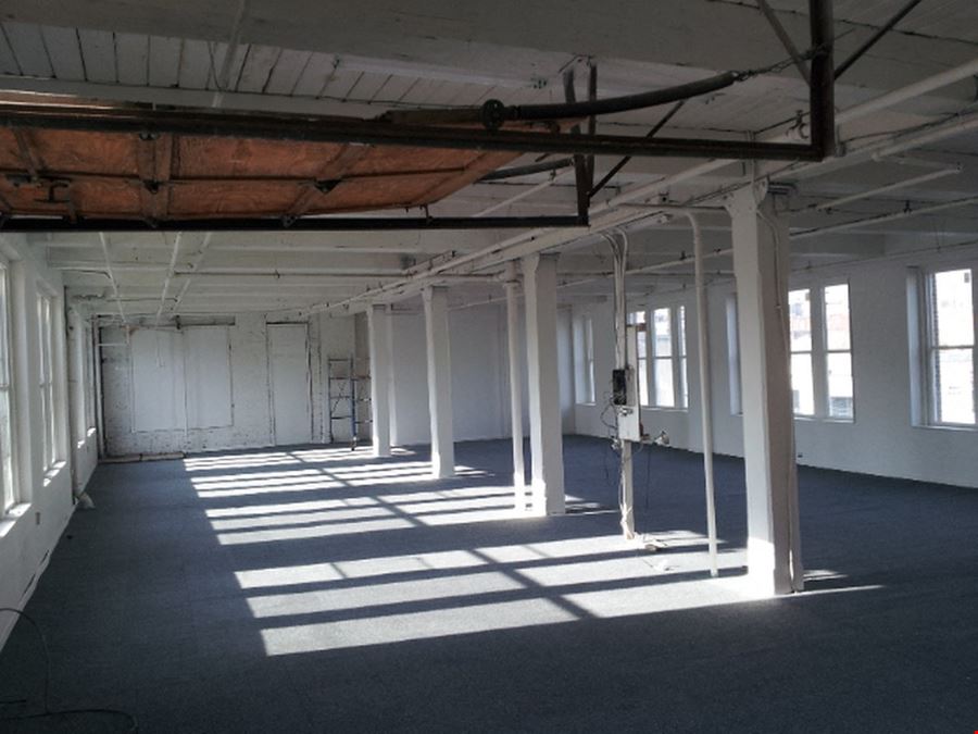 Bright 15,000 SF Loft Building for Lease — 3550 N 9th St, Philadelphia 19140