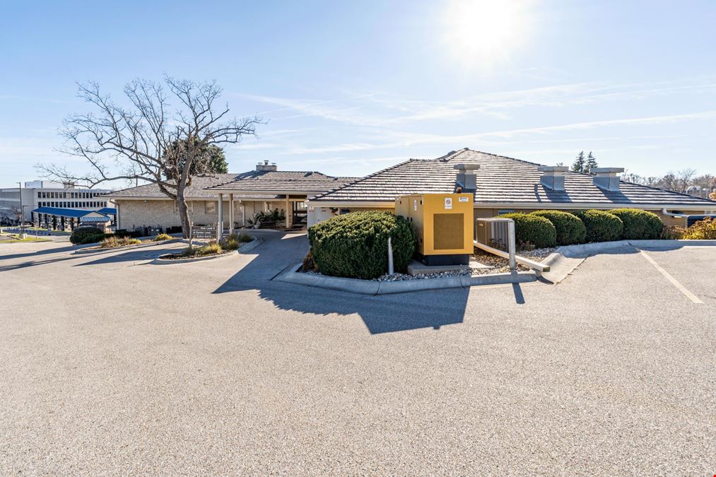 8900 W Dodge Rd