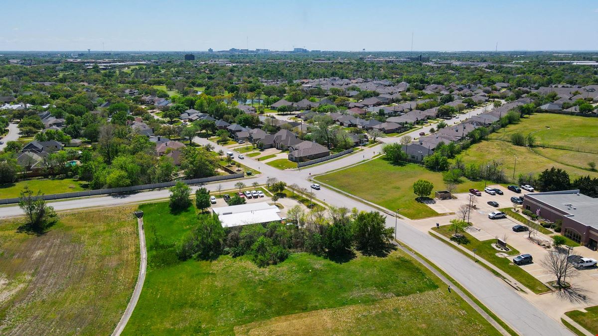 2131 W Briargate Dr