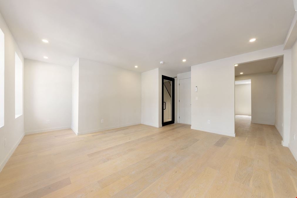 900 SF | 294 Atlantic Avenue | Prime Boerum Hill/Cobble Hill Office Near Major Transit Hubs for Lease
