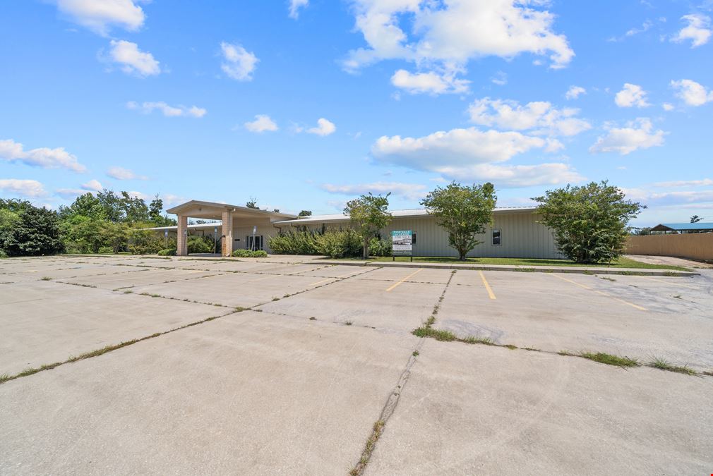 20,000 Former State of Florida Medical Services Office | Tyndall Parkway