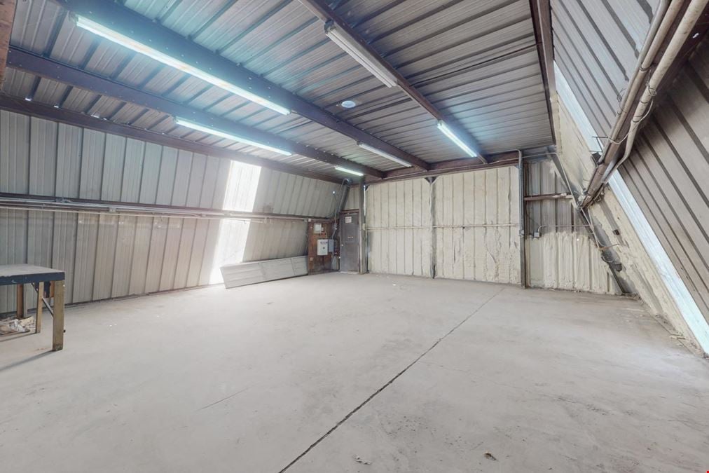 North Valley Warehouse with Oversized Yard