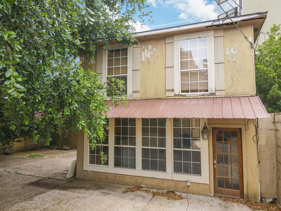 Office Suites Available in Historic Downtown Building