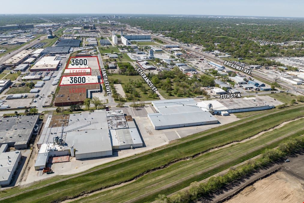 WAREHOUSE/MANUFACTURING - ICT37 Industrial District