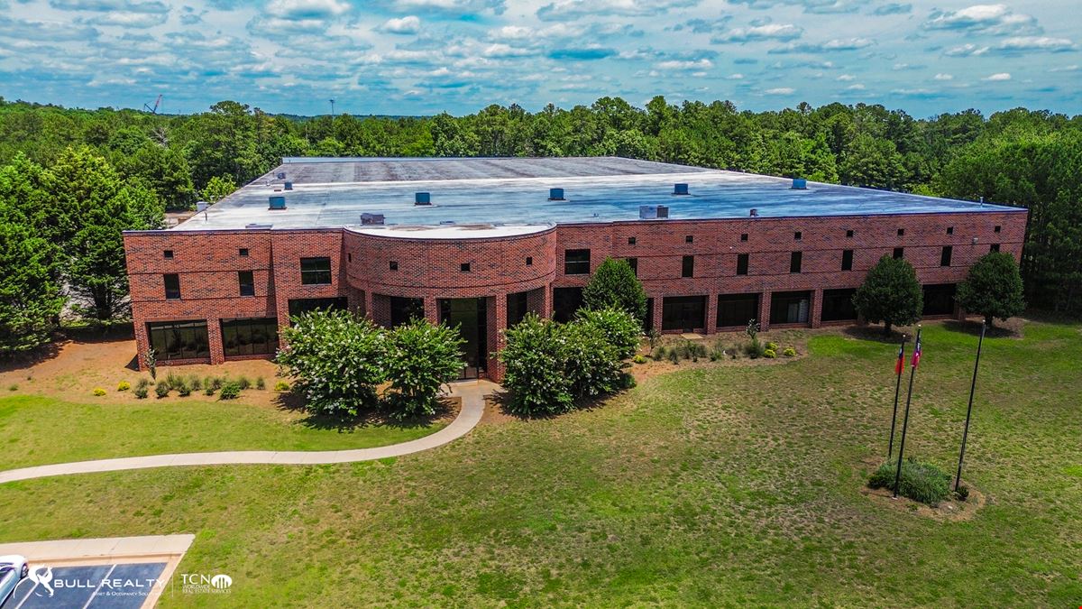 Industrial Building For Lease | Lochridge Industrial Park | I-20 East | ±102,708 SF