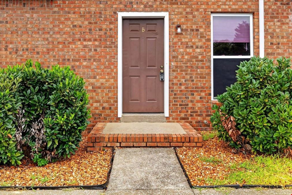 1531 E Knollwood Cir