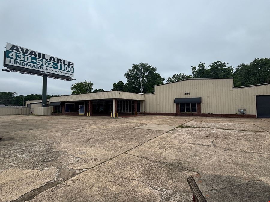 22,047 SF Auto / Industrial Facility