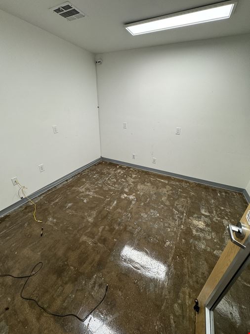 Office, Retail, Medical Space Near DFW Airport