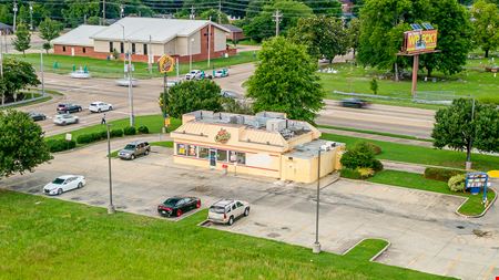 Preview of Retail space for Sale at 1690 Desiard St