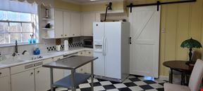 8858 Lebanon Rd