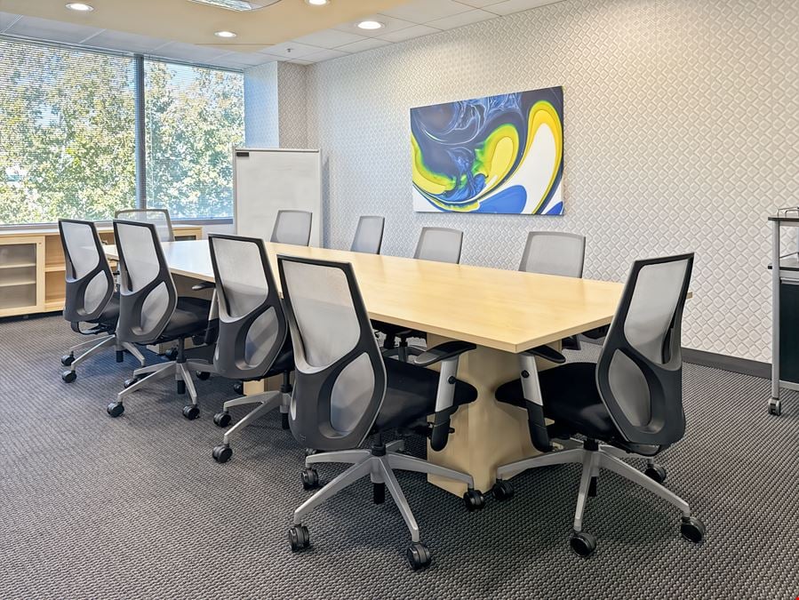 Regus - Pleasanton - Corporate Commons