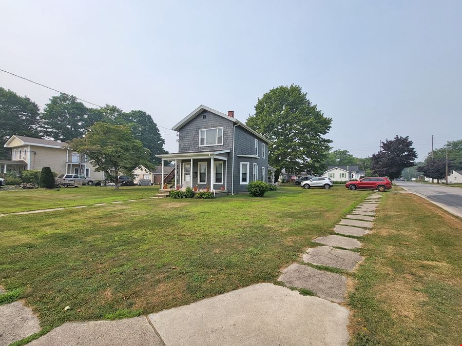 638 Olin Ave