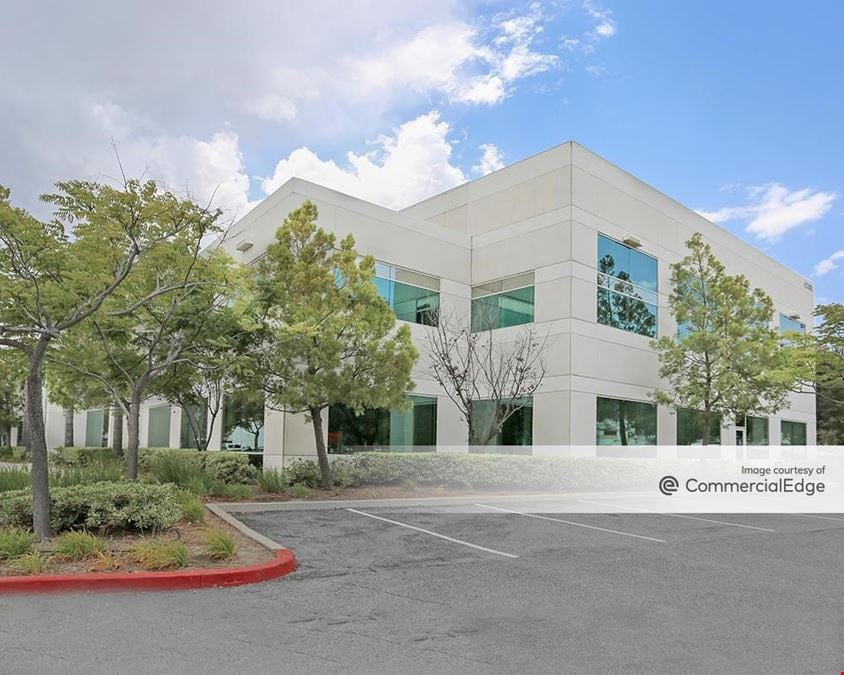 Temecula Corporate Park - 43385 Business Park Drive