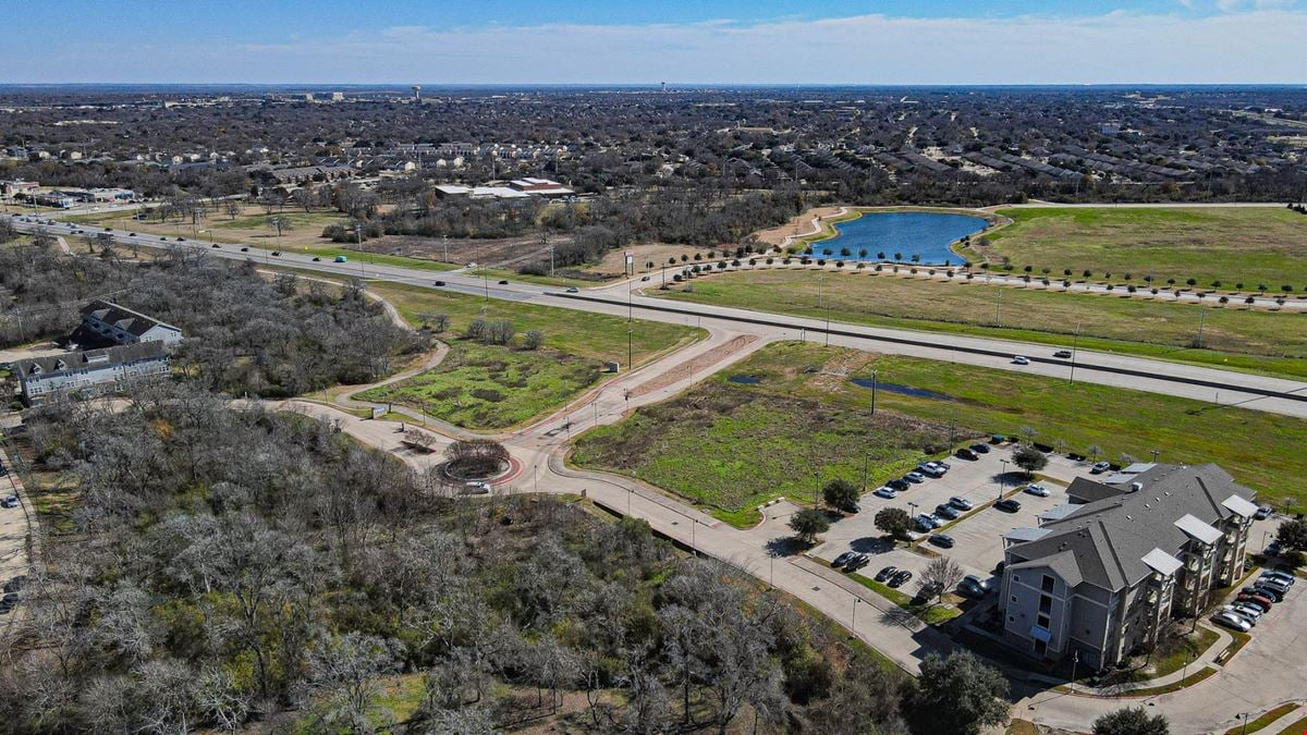 Harvey Mitchell Parkway Commercial Pad Sites