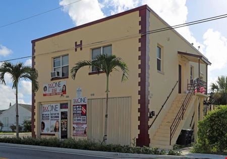Preview of Mixed Use space for Rent at 1318-1326 N Tamarind Ave