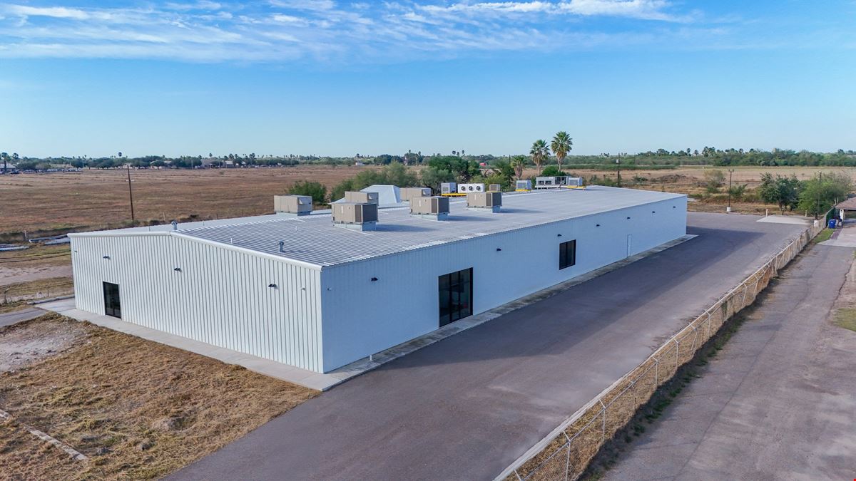 Modern Central Kitchen & Warehouse Facility