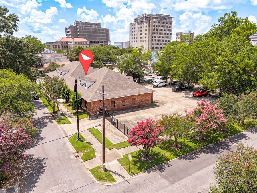 ±10,000 SF Office Building on Historic Beauregard Town Corner Lot