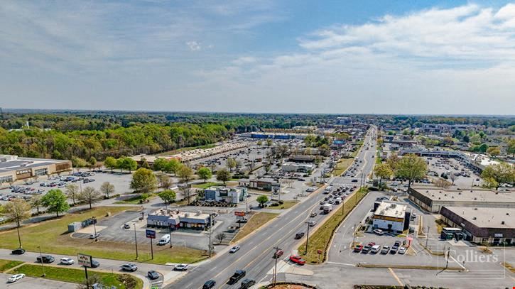 ±2,816-SF Second-Gen Restaurant for Sale on Woodruff Road