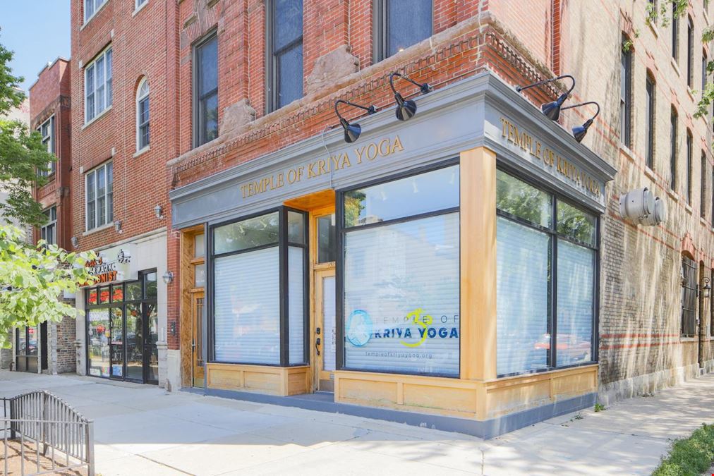 1925 W Division St