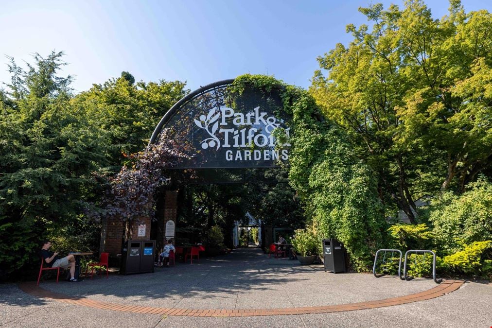 Park & Tilford Shopping Centre
